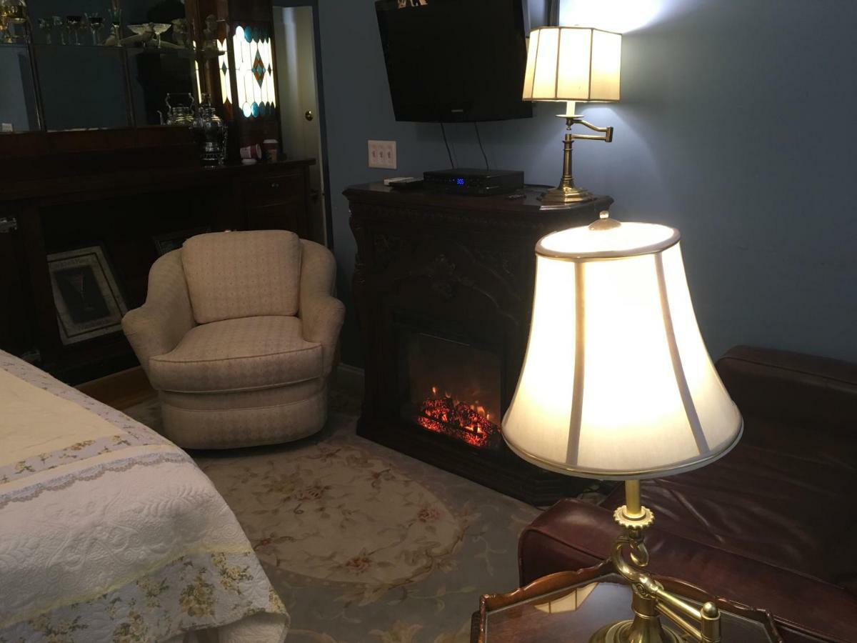 The Red Hook Country Inn, An "Old Rhinebeck" Bed & Breakfast Dış mekan fotoğraf